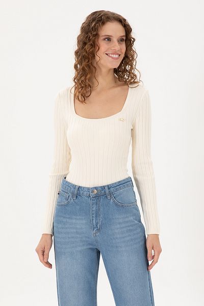 U.S. Polo Assn. Women's Cream Square Collar Sweater 50297408 -Vr071