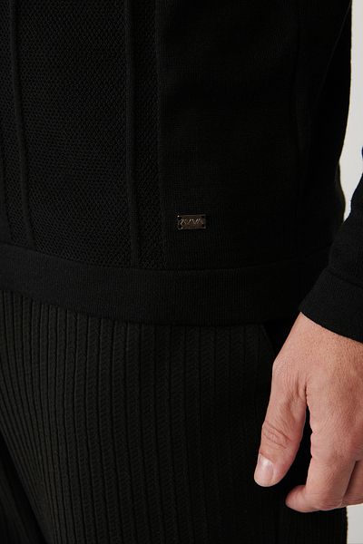 Avva Schwarzer Strickpullover aus Baumwolle mit Rundhalsausschnitt für Herren A32y5133