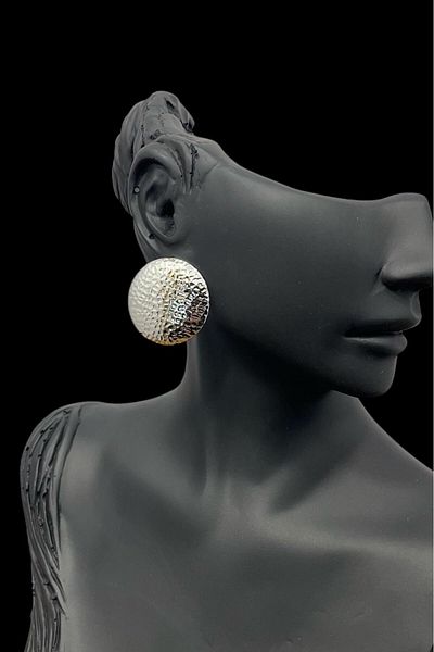 TRENDTAKI White Plated Shield Earrings 0066