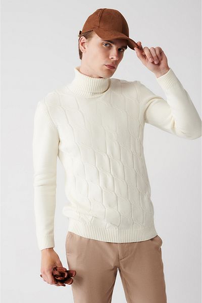 Avva Herren-Strickpullover in Ecru mit Rollkragenpullover und weichem Knopf A32y5117