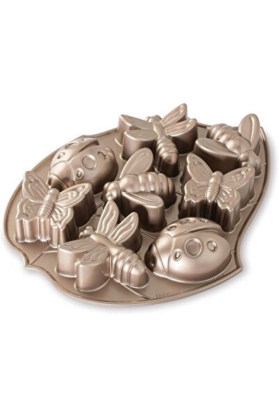 nordicware Ladybug Cake Mold