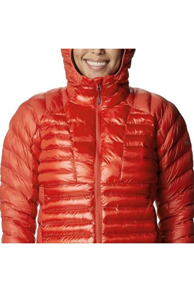 Columbia Labyrinth Loop Hooded Mont