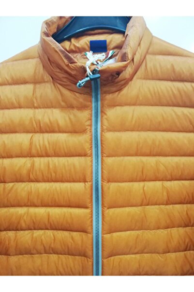 Dolomite Erkek П'ятдесят чотири Літ Кет