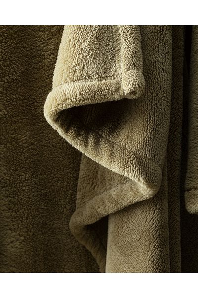 Madame Coco Khaki Marla Wearable Tv Blanket