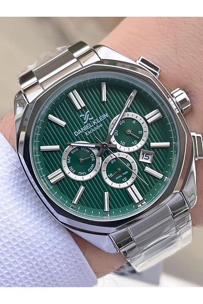 Daniel Klein Men Wrist Watch with Inner Functions Active 30 Mt Water Resistant Fdk.10004F3