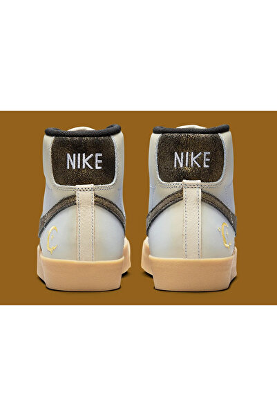 Nike Blazer Mid '77 Premium Kadın Sneaker Ayakkabı FQ8173-104
