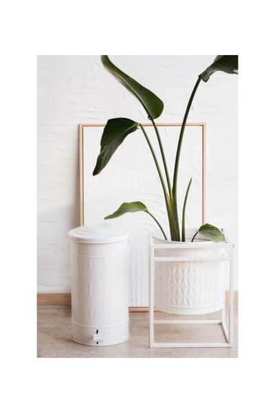 The Mia Prizma Vazo & Saksı Beyaz 45x35x35 Cm Pzm0028
