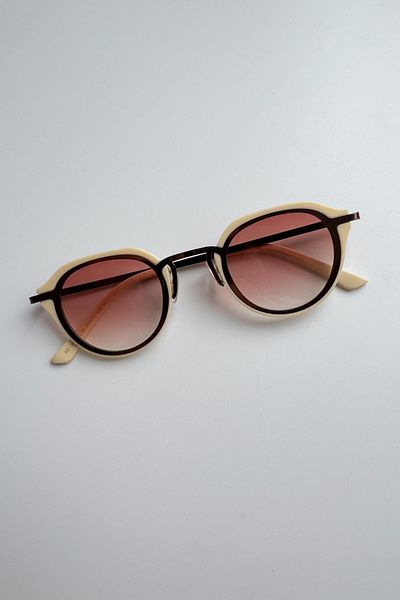 DSN Bold Sunglasses Cream
