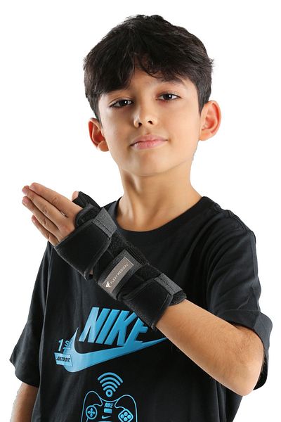 Flexy Medical Children's Hand Wrist Brace - Thumb Steel Support - Joint Pains Postoperative and Athlete (6-12 Years)