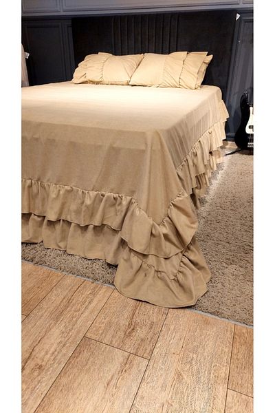 Hobizer Textile Mother's Day Ruffled Bedspread Double Size Two Throw Pillows 230X250 cm