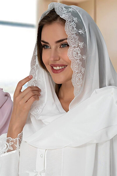 Effortt Venera Maternity Maternity Set with Lace Detail and Head Scarf Set of 4 Maternity Set