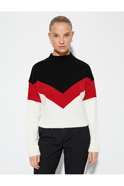 Koton Strickpullover mit Farbblockdesign – halber Rollkragen