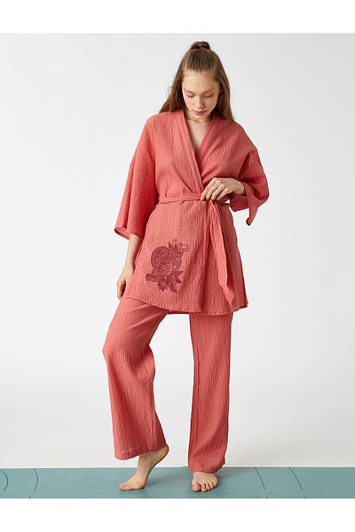 Koton Detaillierte bestickte Yoga-Kimono-Schärpe