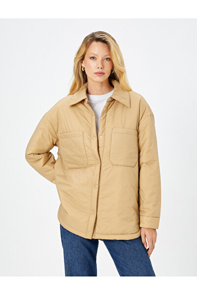 Koton Saisonaler Mantel mit Tasche und detailliertem Hemdkragen und Druckknopf