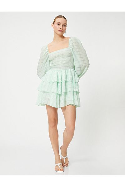Koton Mehrstufiges Minikleid mit Ballonärmeln
