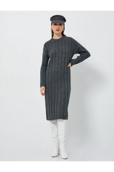 Koton Triko Elbise Midi Bisiklet Yaka Uzun Kollu Dokulu