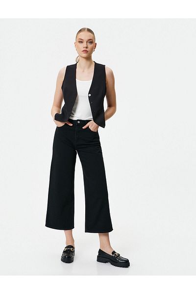 Koton Extra Wide Short Leg Jeans Standard Waist - Bianca Crop Jean