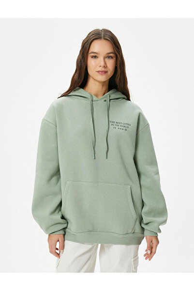 Koton Φούτερ με κουκούλα πίσω με στάμπα και άνετη εφαρμογή μακριά μανίκια