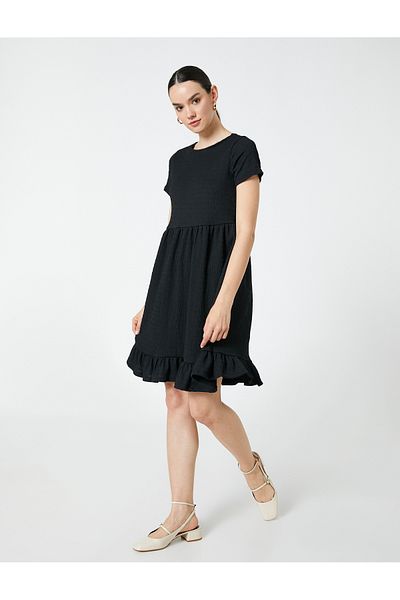 Koton Kurzes Kleid, Robe, kurze Ärmel, Rüschen