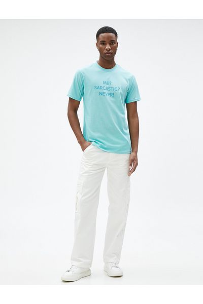 Koton T-Shirt mit Slogan-Print, Rundhalsausschnitt, schmale Passform, kurze Ärmel