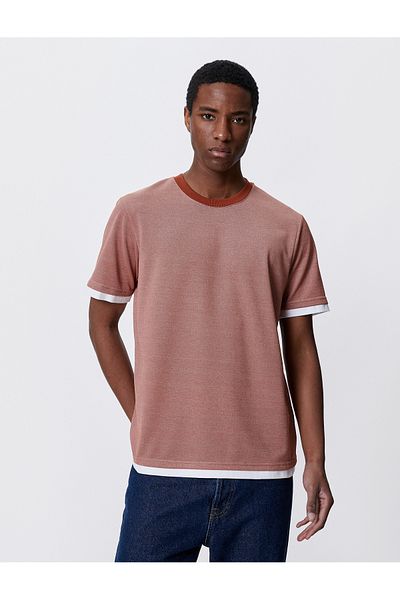 Koton Basic-T-Shirt mit Rundhalsausschnitt, kurzen Ärmeln und Layer-Detail