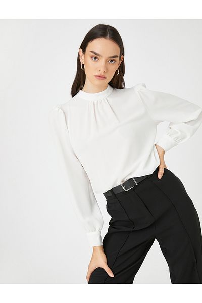 Koton Drapierte, detaillierte Bluse mit hohem Kragen und langen Ärmeln