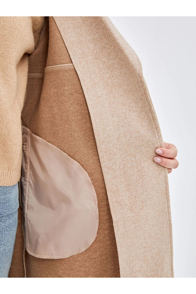 LC Waikiki Γυναικείο παλτό με γιακά τζάκετ