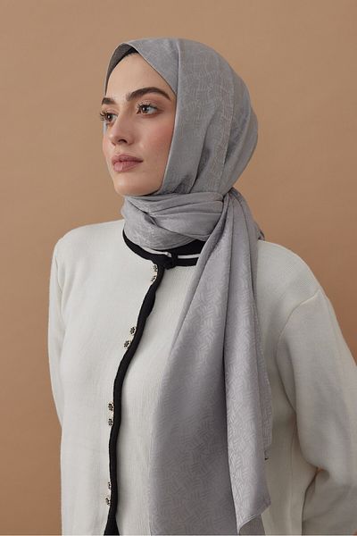 Modakaşmir شال بنمط نباتي من سلسلة الجاكار الحريرية