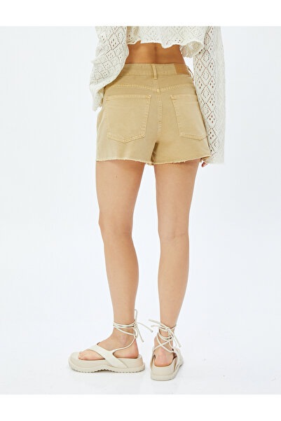 Koton Mini Şort Normal Bel Cep Detaylı Yırtık Paça Pamuklu