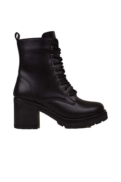 Trend Adımlar Μαύρες γυναικείες μπότες casual κλασικού στυλ με χοντρή σόλα