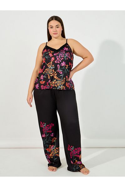 Styli Plus Size Floral Print Cami & Pyjama Set