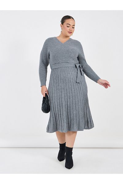 Styli Plus Size Textured Knit Sweater Midi Dress