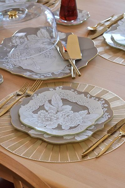 Glore Belize Gold Gilded 34 Piece Cake Serving Set for 6 People