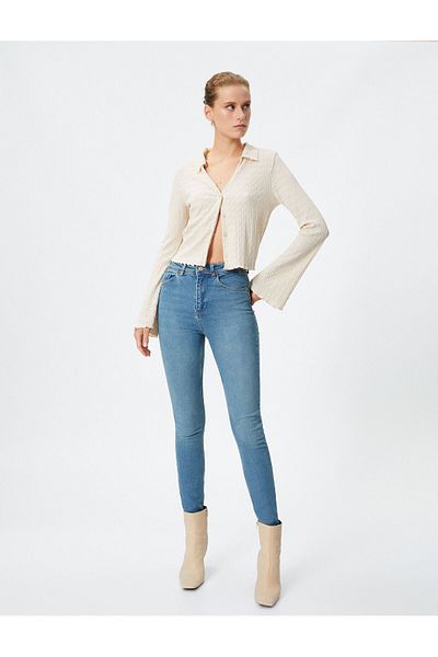 Koton Jeans mit hoher Taille und schmalem Bein – Carmen-Jeans