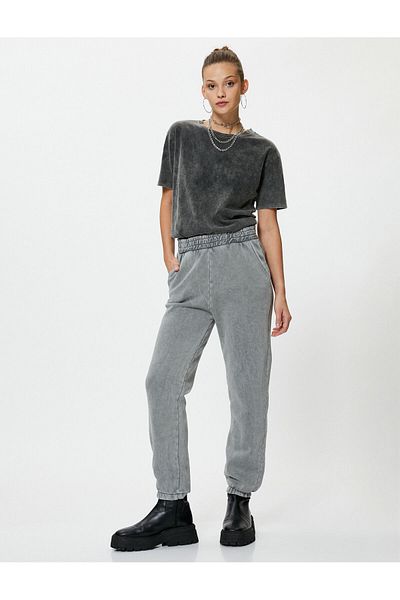 Koton Relaxed Fit – Raster-Jogger-Jogginghose mit elastischem Bund und Taschen