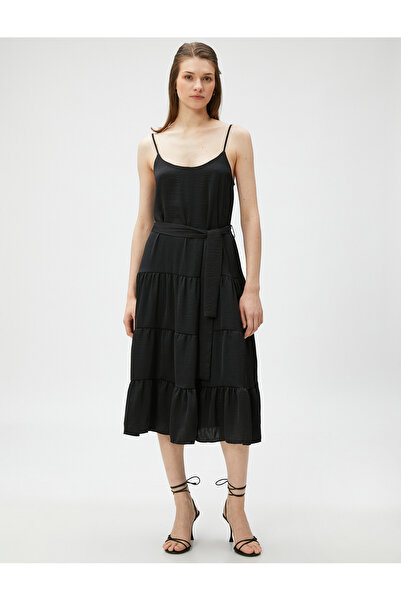 Koton Katlı Midi Boy Elbise Askılı Kuşaklı