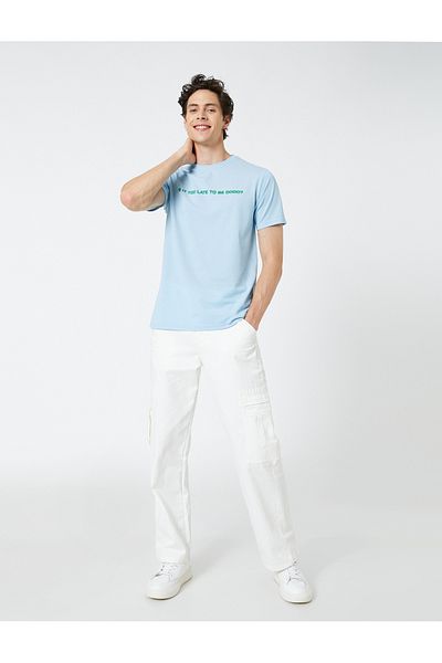 Koton Tricou imprimat cu slogan, cu decolteu rotund și mânecă scurtă, slim fit