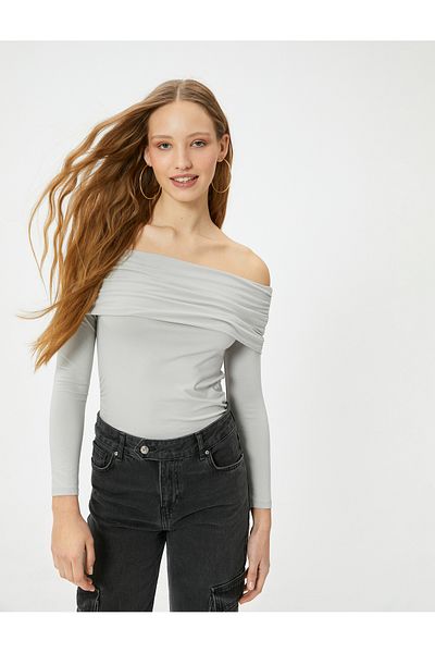 Koton Madonna Collar Off-The-Shoulder T-Shirt Long Sleeve Viscous Fabric Slim Fit