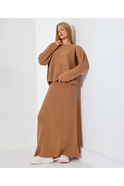 Molly Nelly Winter Women's Knitwear Set - Elastic Waist Skirt and Crew Neck Sweater