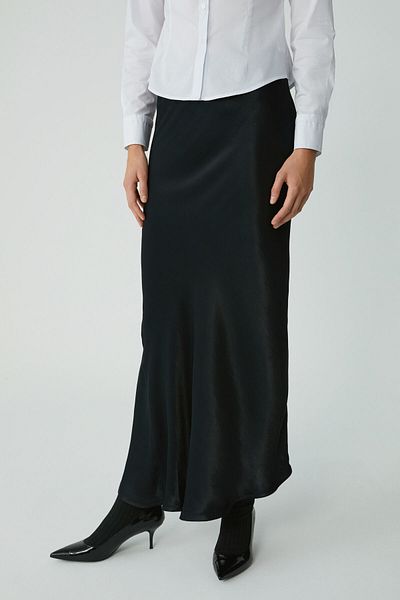 ETHIQUET Alessi Flush Viscose Satin Midi Length Black Plus Size Fusta - A Line Woven