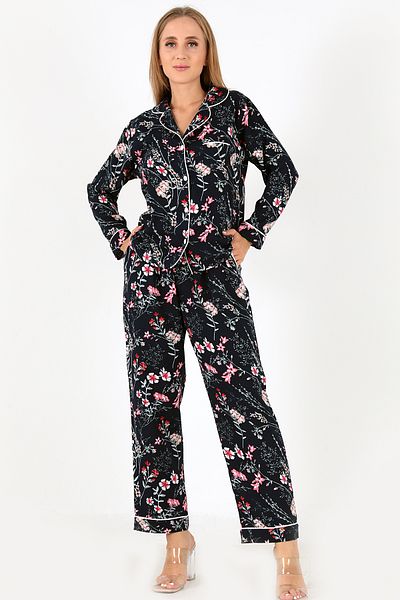Doremi Flower Garden Long Sleeve Women's Pajamas Set