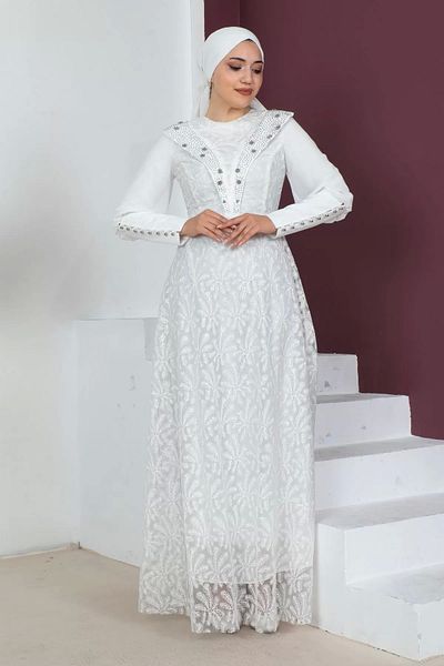 PHELDA Stone and Pearl Detailed Guipure Hijab Dress 721-white