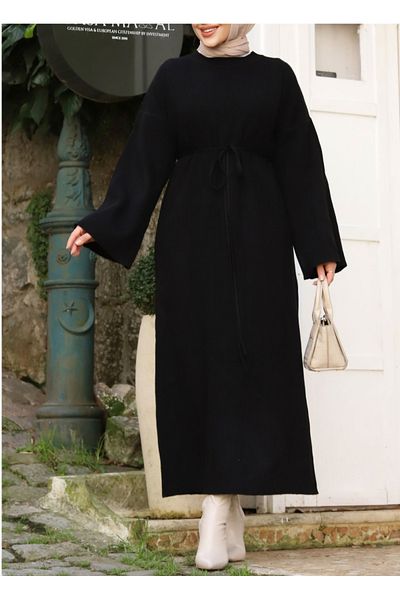 Vaniza Lace-Up Long Crew Neck Knitwear Dress