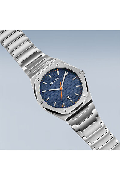 Bering 19742-707 Kol Saati