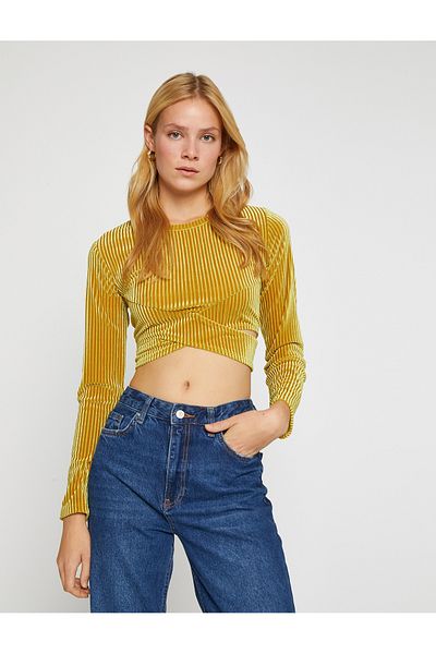 Koton Crop μακρυμάνικο μπλουζάκι με λεπτομέρεια παραθύρου