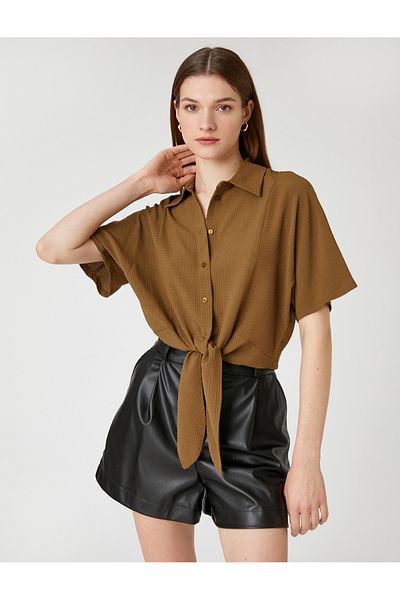 Koton Crop košile s detailem kravaty s krátkým rukávem