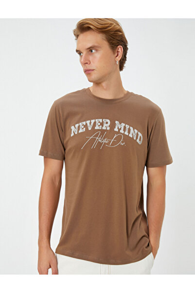 Koton Σύνθημα εμπριμέ μπλουζάκι με λαιμόκοψη με κοντό μανίκι