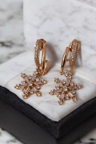 ESMERAY STEEL Xuping Luxurious Hanging Earrings with Superior Steel Snowflake Stones