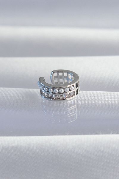 Skygo Brass Silver Color Pearl Baguette Jewelled Earcuff Earrings - Tj-Bkp9338
