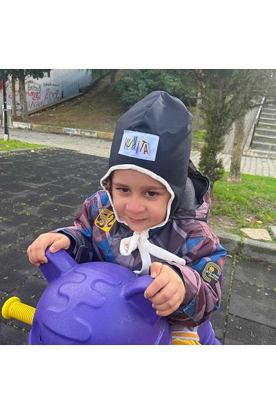 Kukita Baby & Kids Waterproof Beanie with Ear Flap